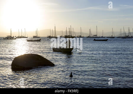 Angler am St. Anthony Beach Lissabon Stockfoto