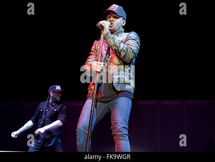 Aston Merrygold führt bei Manchester Arena Featuring: Aston Merrygold wo: Manchester, Vereinigtes Königreich bei: 4. Februar 2016 Stockfoto