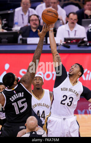 New Orleans, LA, USA. 7. März 2016. New Orleans Pelikane weiterleiten Anthony Davis (23) bei einem NBA-Basketball-Spiel zwischen den Sacramento Kings und die New Orleans Pelikane im Smoothie King Center in New Orleans, Louisiana Stephen Lew/CSM/Alamy Live-Nachrichten Stockfoto