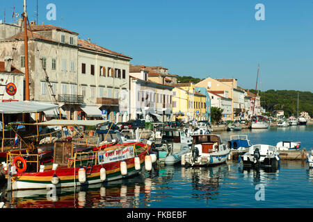 Fernsehreihe, Insel Losinj, Mali Losinj, Stadtansicht Stockfoto