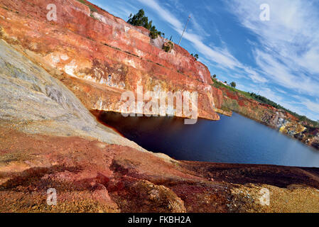 Portugal, Alentejo: Extraktion Gegend von Sao Domingos Kupfer und Gold mine in Mina de São Domingos Stockfoto