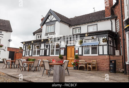 Crown Inn oder Kneipe oder Gaststätte Market Square Sandbach Cheshire England UK Stockfoto