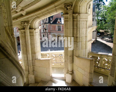 Die Wendeltreppe in der François ich Flügel des königlichen Château de Blois. Stockfoto