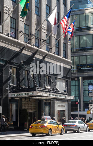 Bloomingdale's Storefront, NYC Stockfoto