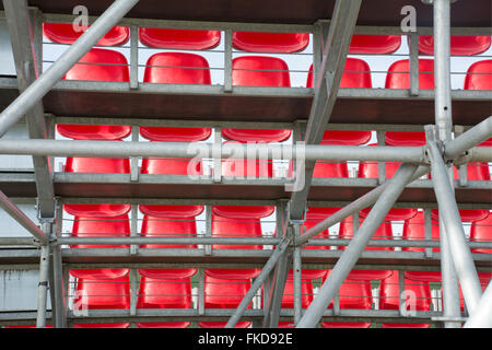 Stadionbestuhlung, Snetterton Rennstrecke, Norfolk Stockfoto