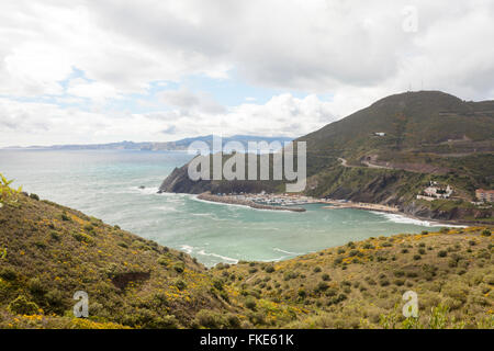 Blick auf Weinberge in rot Küste, Llenguadoc-Rosello, Frankreich. Stockfoto