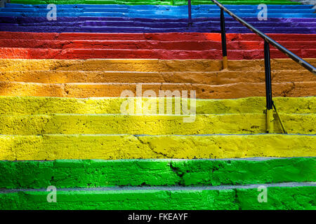 Bunt bemalte Schritte, Karakoy Region, Istanbul, Türkei Stockfoto