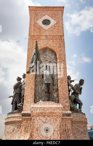 Denkmal der Republik, entworfen von Pietro Canonica, Taksim-Platz, Istanbul, Türkei Stockfoto