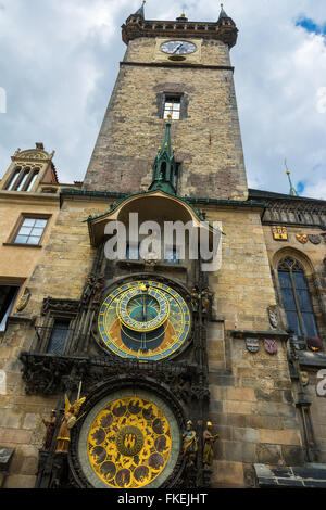 Die astronomische Uhr in der Prager Altstadt-Platz Stockfoto