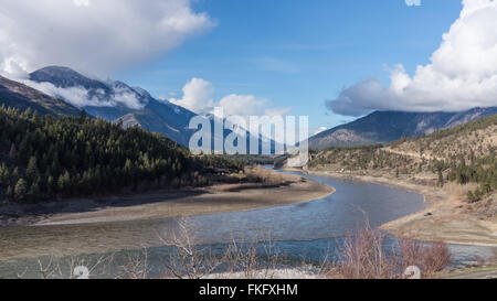 Der Fraser River in der Nähe von Lytton in den Fraser Canyon im Inneren von Britisch-Kolumbien, Kanada Stockfoto