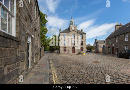 Das historische alte Stadthaus neben der University of Aberdeen im alten Teil der Stadt Aberdeen in Schottland, Großbritannien Stockfoto