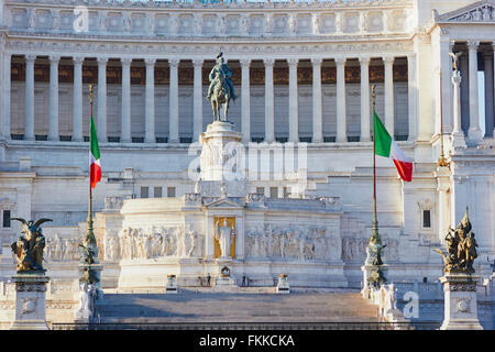 Reiterstandbild von Victor Emmanuel, Vittorio Emanuele II-Denkmal Piazza Venezia Rom Latium Italien Europa Stockfoto