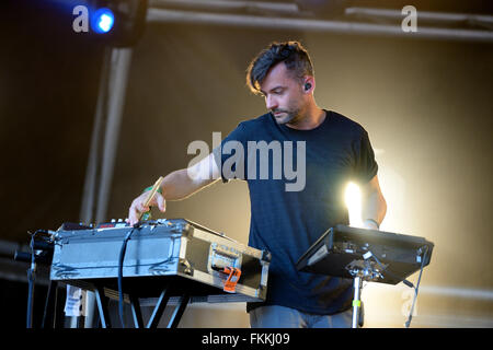 BARCELONA - 13 JUN: Bonobo (Musiker, Produzent und DJ) Auftritt beim Sonar Festival am 13. Juni 2014 in Barcelona, Spanien. Stockfoto