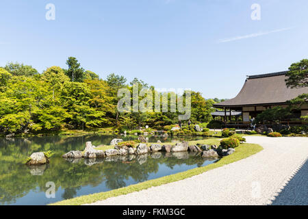 Tenryuji ist der Kopf Tempel des Ortsverbandes Tenryu des Rinzai Zen Buddhismus, befindet sich im Susukinobaba-Chō, Ukyō Ward, Kyoto, Japan. Stockfoto