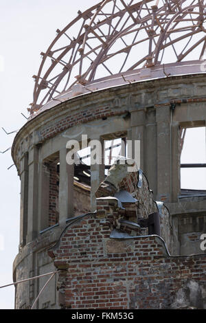 Nahaufnahme von der Atomic Bomb Dome, Hiroshima Peace Memorial, Hiroshima, Japan Stockfoto