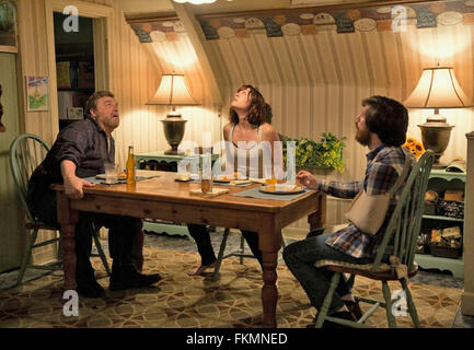 10 CLOVERFIELD LANE 2016 Paramount Pictures-Film mit von links: John Goodman, Mary Elizabeth Winstead, John Gallagher Jnr Stockfoto