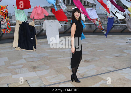 2. Februar 2016 beteiligt - Daisy Lowe TK Maxx Photocall - Model Daisy Lowe Photocall zu starten neue geben Sie Kleidung für Go Stockfoto