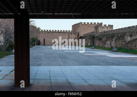 Innenhof der Mauer von der Stadt Plasencia Provinz von Caceres Extremadura in Westspanien. Stockfoto