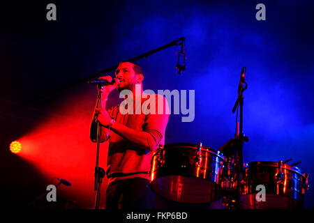 BILBAO, Spanien - NOV 01: Heiligen Geist! (Band) live-Musikshow im Bime Festival am 1. November 2014 in Bilbao, Spanien. Stockfoto