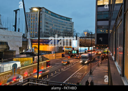 Eine neue Wohnsiedlung stattfindenden 30 Casson Square an der Londoner South Bank in der Nähe von Waterloo Station Stockfoto