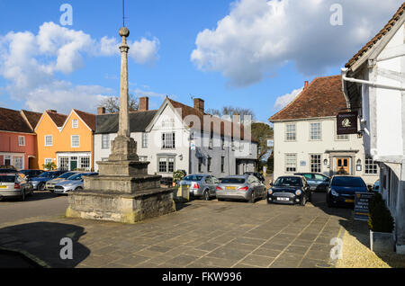 Der historische Marktplatz, Lavenham, Suffolk, England, Vereinigtes Königreich. Stockfoto