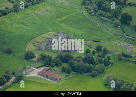 Einen tollen Blick auf die Ruinen der Burg Acre Priory in Norfolk Stockfoto