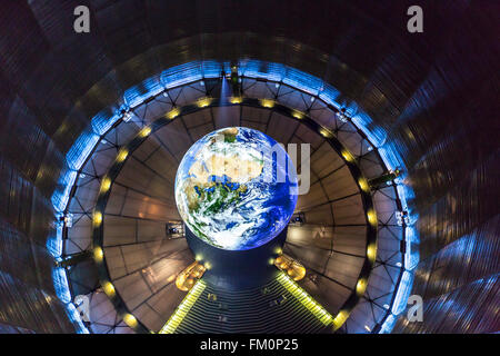 Der Gasometer in Oberhausen, Deutschland, höchste Ausstellungshalle Europas, 117 Meter Höhe, neue Ausstellung, Wunder der Natur, Stockfoto