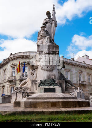 Krieg-Gedenksäule auf der Avenida de Liberdade in Lissabon, der Hauptstadt von Portugal Stockfoto