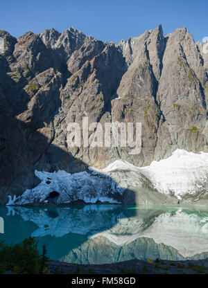 Foster See, Strathcona Provincial Park, Britisch-Kolumbien Stockfoto