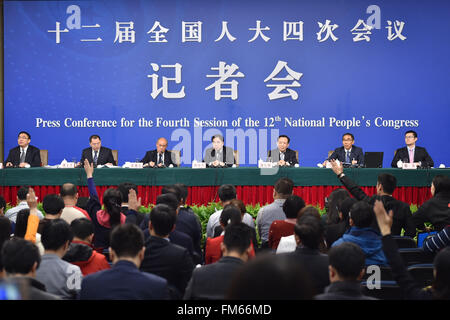 Peking, China. 11. März 2016. Eine Pressekonferenz hinsichtlich der Aufsicht der nationalen Volksarmee Kongress (NPC) ist am Rande der vierten Sitzung des 12. NPC in Peking, Hauptstadt von China, 11. März 2016 statt. Stockfoto