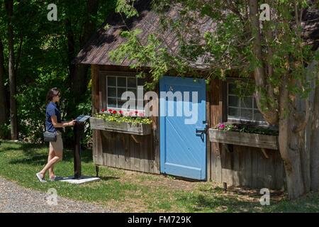 Kanada, Quebec Provinz, Monteregie, Vaudreuil Dorion, der Felix-Leclerc Haus, in dem der renommierte Quebec Sänger zwischen 1956 und 1966 lebte, die Gärten Stockfoto