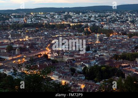 Frankreich, Doubs, Besancon, Altstadt, Kirche Saint Pierre, Saint Jacques Krankenhaus von Fort de Chaudanne Stockfoto