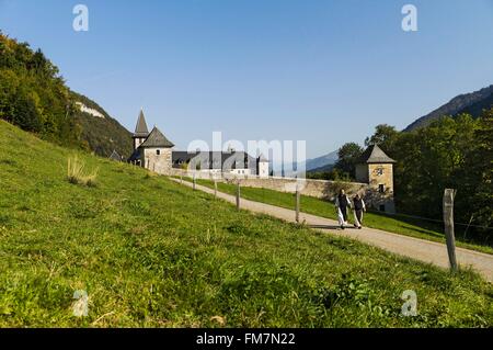 Frankreich, Savoyen, Plancherine, Bauges Bergkette, Zisterzienser Kloster Notre Dame de Tamie, Mönche Stockfoto