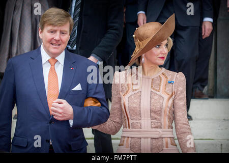 Paris, Frankreich. 10. März 2016. König Willem-Alexander und Maxima der Königin der Niederlande während eines Treffens mit der niederländischen Gesellschaft in Frankreich im Hotel Potocki in Paris, Frankreich, 10. März 2016. Der König und die Königin sind in Frankreich für einen Staatsbesuch 10 und 11. März. Foto: Patrick van Katwijk POINT DE VUE, - Nein-Draht-SERVICE-/ Dpa/Alamy Live News Stockfoto