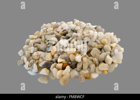 kleinen farbigen Steinen am Strand versammelt Stockfoto