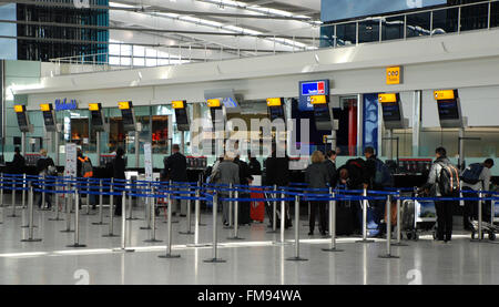 Terminal 5 Heathrow Abflug-lounge Stockfoto