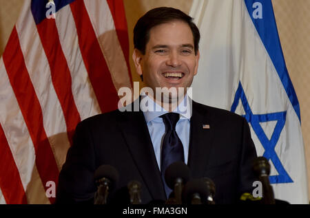 West Palm Beach, Florida, USA. 11. März 2016. Senator Marco Rubio spricht über seine Unterstützung für Israel am Tempel Beth El. Rubio seine Unterstützung für Israel zementiert und Israel-Politik der Obama-Regierung kritisiert. Bildnachweis: Sun-Sentinel/ZUMA Draht/Alamy Live-Nachrichten Stockfoto