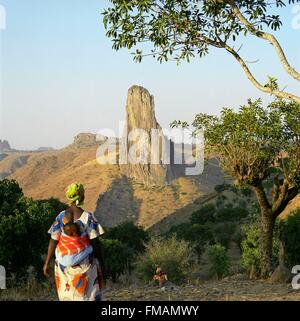 Kamerun, weit nördlich Rhumsiki, Reittiere Mandara, Mount Kapsiki 1224m Grenze zu Nigeria Stockfoto