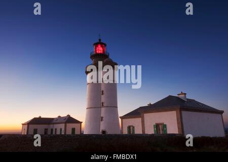 Frankreich, Finistere, Ouessantt, Biosphärenreservat (UNESCO), Armoric Naturpark, Ponant Island, steifen Leuchtturm und Stockfoto