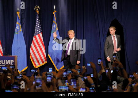 Donald Trump Sieg Rede folgenden großen gewinnen in Nevada Caucus, Las Vegas, NV Stockfoto