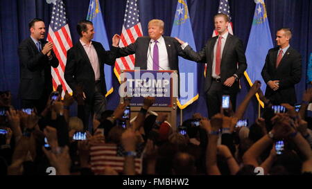 Donald Trump Sieg Rede folgenden großen gewinnen in Nevada Caucus, Las Vegas, NV Stockfoto