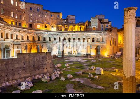 Italien, Latium, Rom, Altstadt Weltkulturerbe von UNESCO, die Kaiserforen oder Fori Imperiali, Reihe von öffentlichen Stockfoto