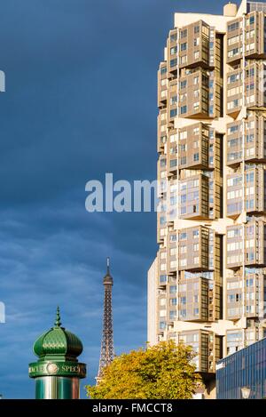 Frankreich, Paris, Ortsteil Front de Seine, Totem Turm Stockfoto