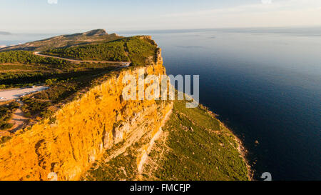 Bouches du Rhône, Cassis, Calanques Nationalpark, Kap Canaille höchsten Steilküste Europas zwischen La Ciotat, Frankreich und Stockfoto
