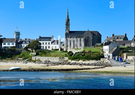 Frankreich, Finistere, Ile de Batz, Porz Kernok, Notre Dame du Bon Secours Kirche Stockfoto