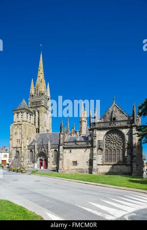 Frankreich, Finistere, Le Folgoet, Basilika Notre-Dame du Folgoet (14. und 15. Jahrhundert) Stockfoto