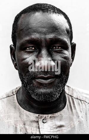 Senegal, Sahel, Ferlo Region, Widou Thiengoly, Peul Mann Stockfoto