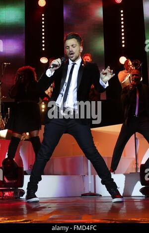 Brighton, UK. 11. März 2016. Peter Andre führt seine 'Komm Swing mit mir' The Brighton Centre, Brighton, Großbritannien - Kredit-11. März 2016: Jason Richardson/Alamy Live News Stockfoto