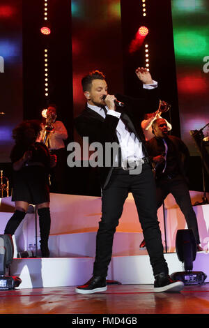 Brighton, UK. 11. März 2016. Peter Andre führt seine 'Komm Swing mit mir' The Brighton Centre, Brighton, Großbritannien - Kredit-11. März 2016: Jason Richardson/Alamy Live News Stockfoto