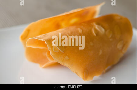 Mandel Snack knusprigen Pfannkuchen Stockfoto